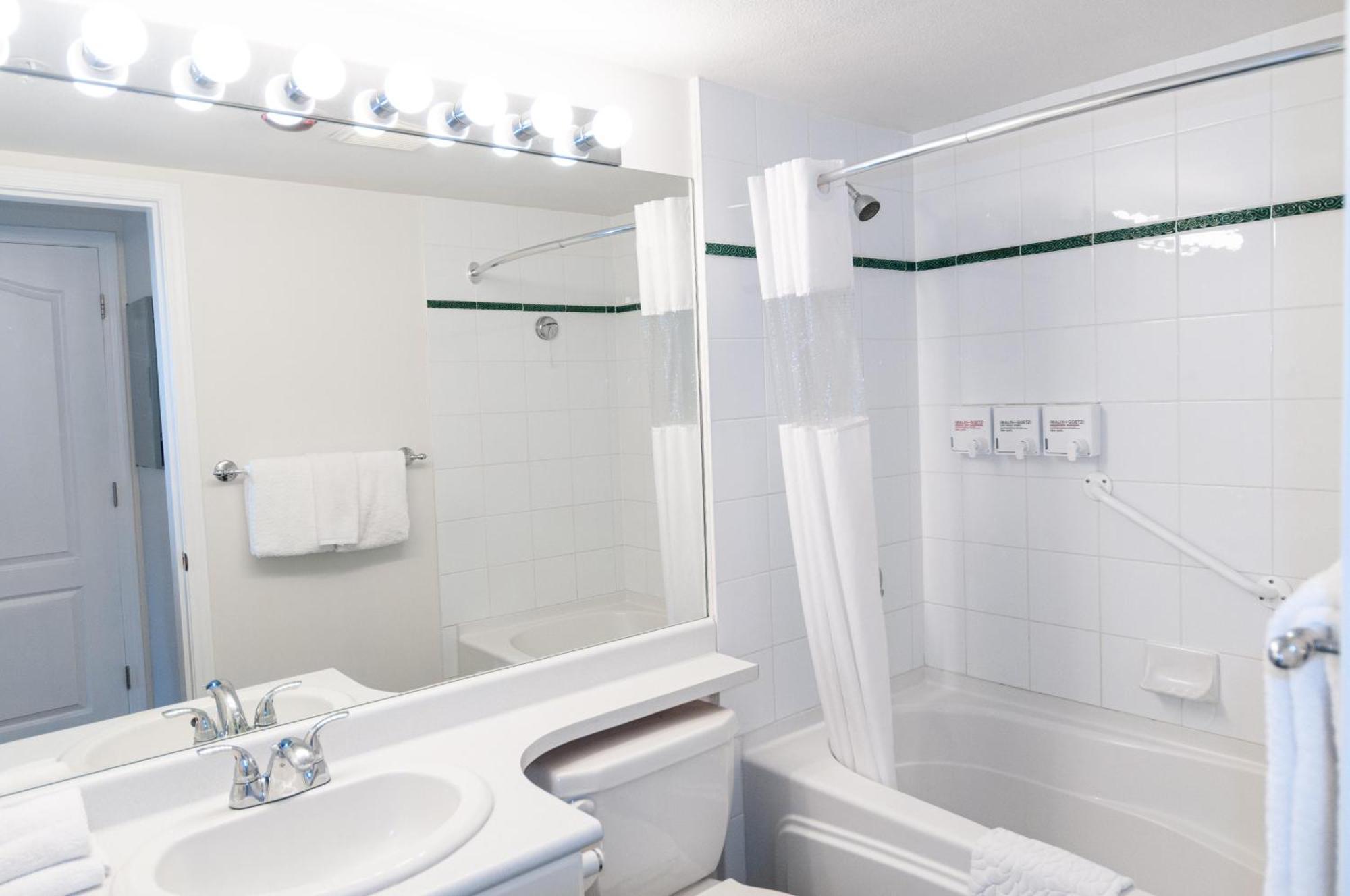 Bear Lodge Two Bedroom By Mva Whistler Exterior photo