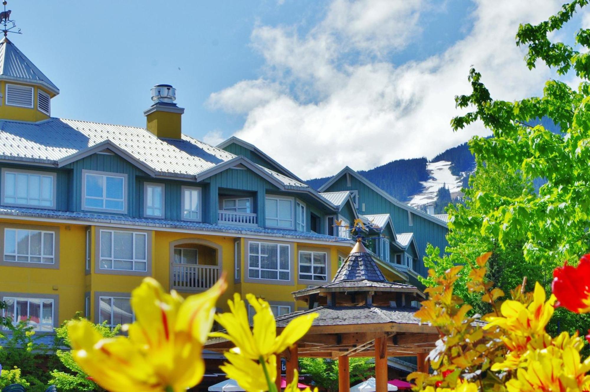 Bear Lodge Two Bedroom By Mva Whistler Exterior photo